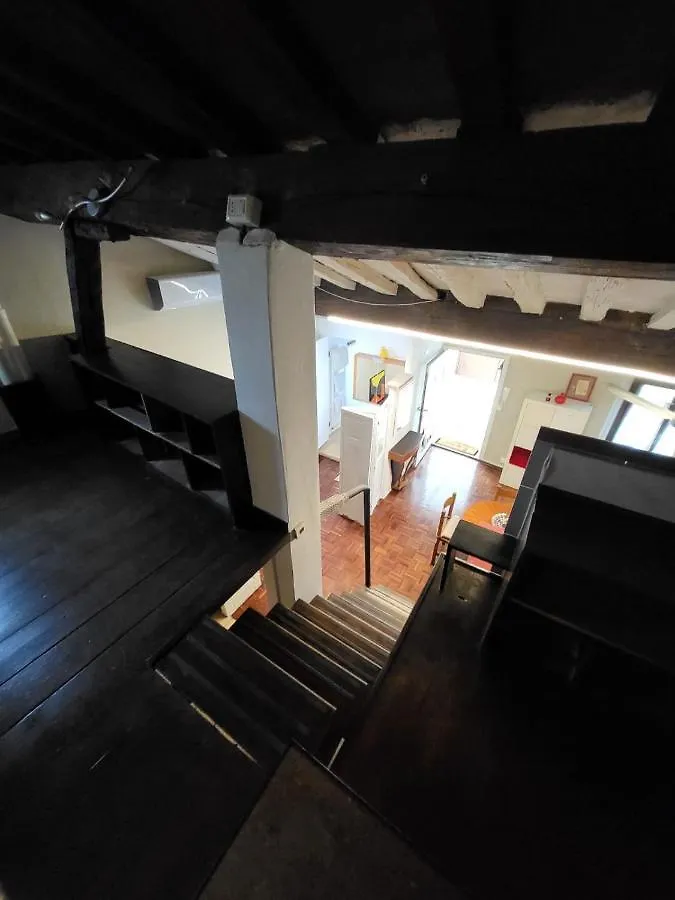 Il Nido Dell'Artista, Mansarda Sui Tetti Di Modena Apartment