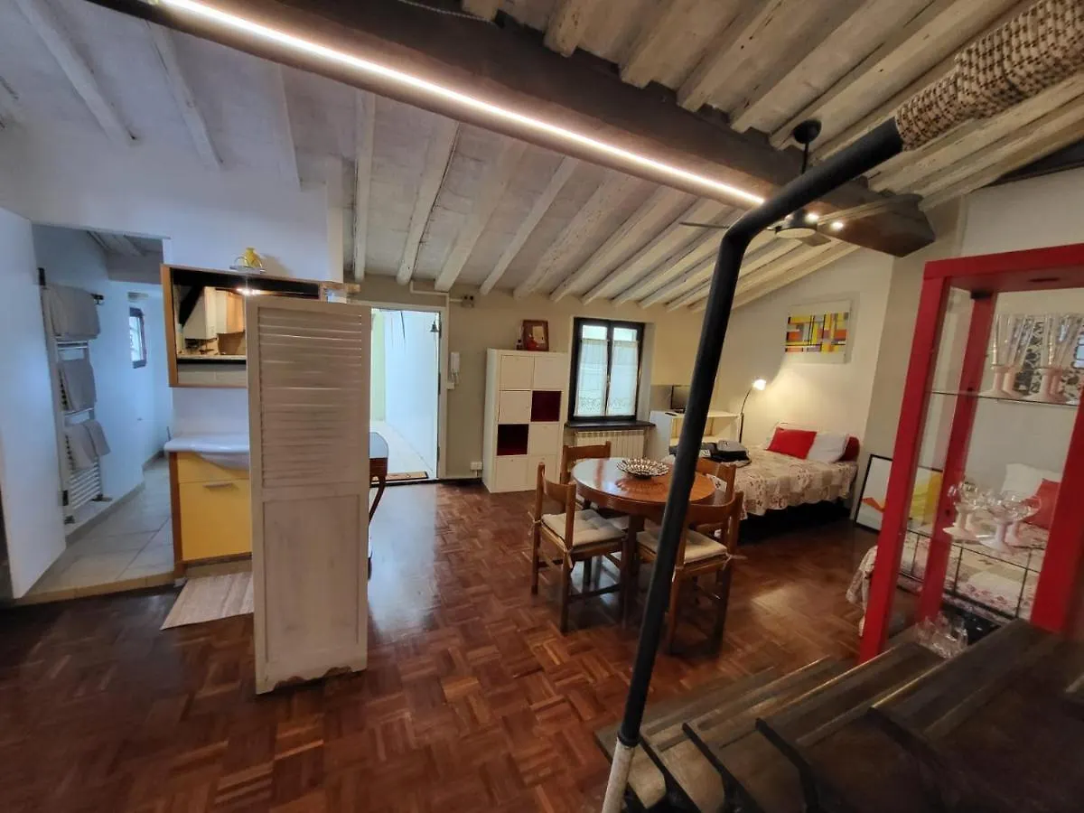Il Nido Dell'Artista, Mansarda Sui Tetti Di Modena Apartment 0*,  Italy