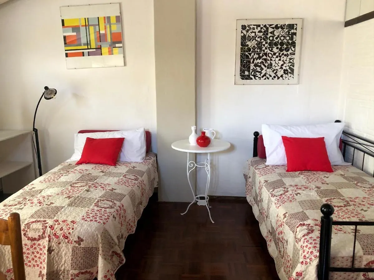 Il Nido Dell'Artista, Mansarda Sui Tetti Di Modena Apartment