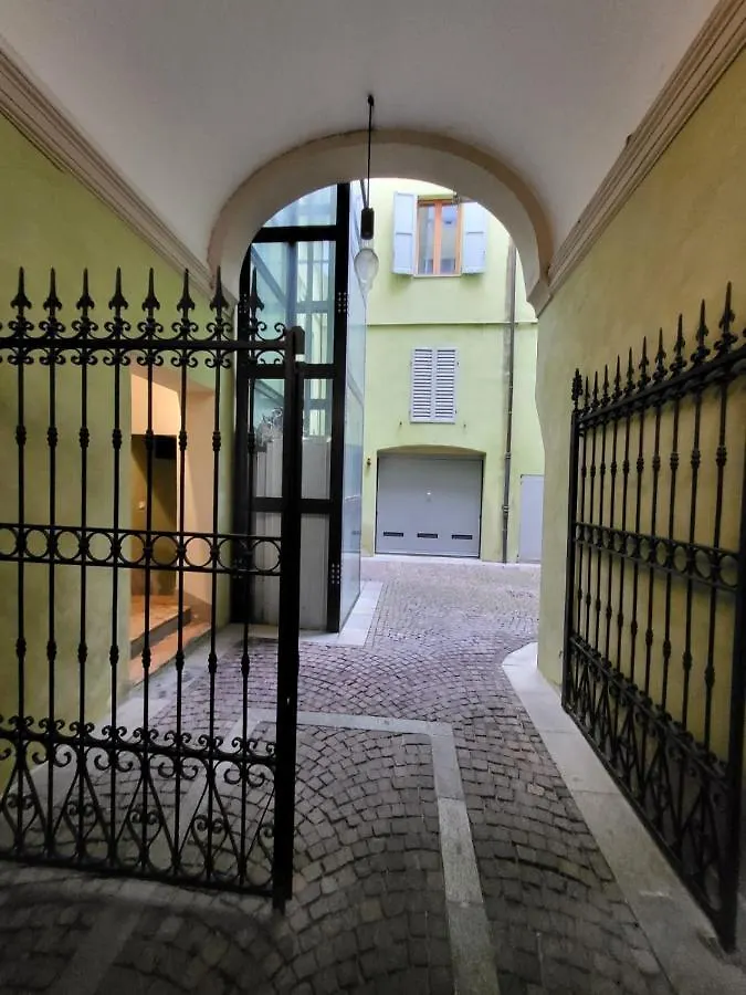 Il Nido Dell'Artista, Mansarda Sui Tetti Di Modena Apartment