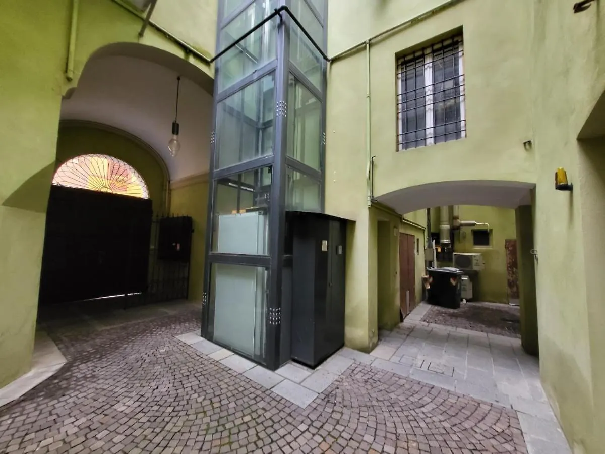 Il Nido Dell'Artista, Mansarda Sui Tetti Di Modena Apartment Italy